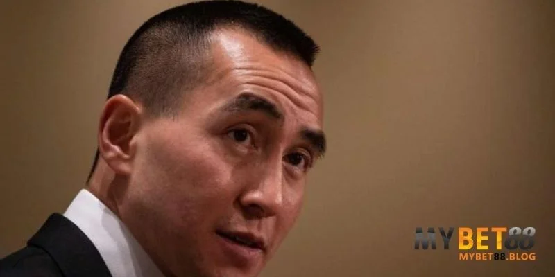 CEO Mybet88 Hà Du Long: Người Điều Hành Thương Hiệu Đình Đám 1 Giới thiệu tiểu sử CEO Mybet88 Hà Du Long